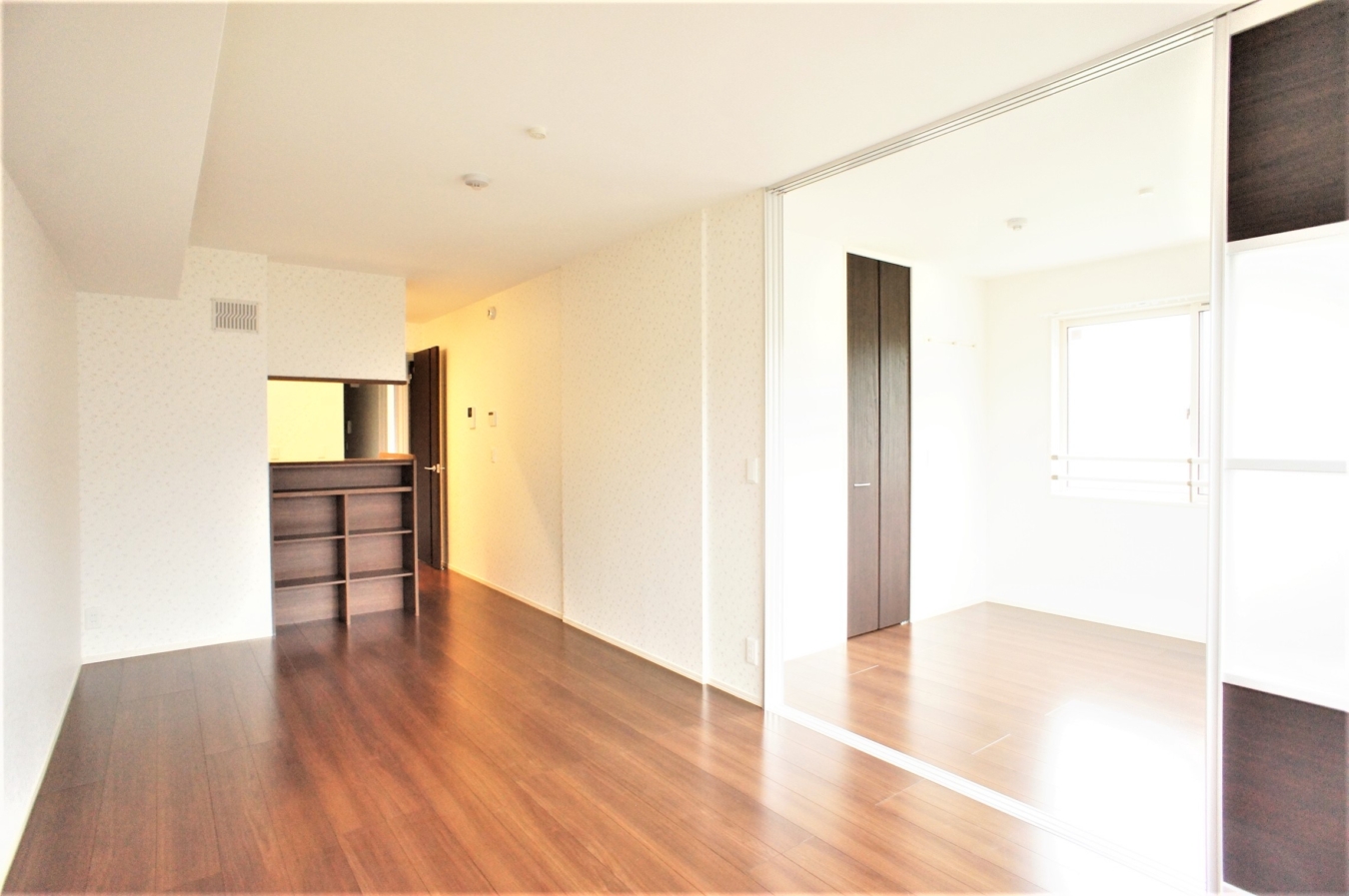 1階保育園で子育て応援の住まい！ＣＲＡＤＬＥ♪