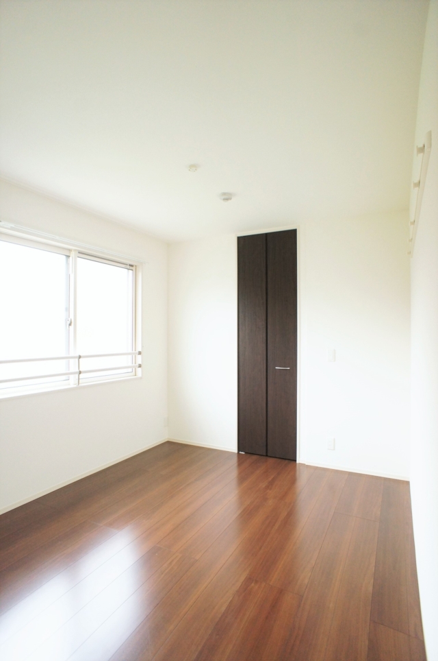 1階保育園で子育て応援の住まい！ＣＲＡＤＬＥ♪