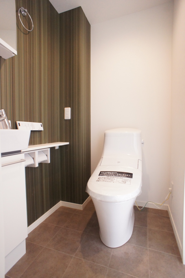 バス／トイレ別の1K☆(アザーレ・クオン中野島 104)