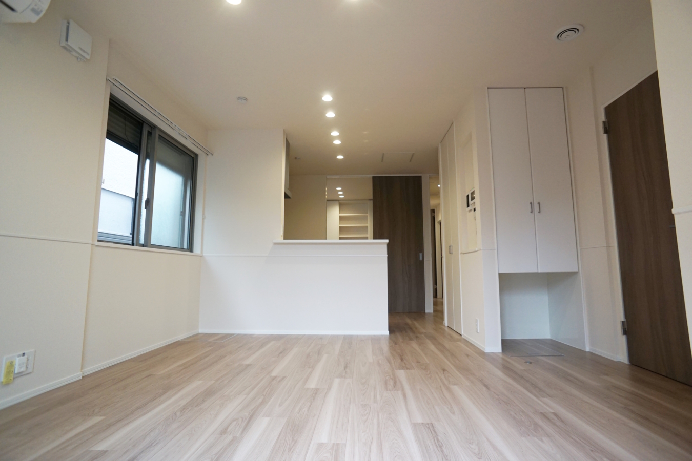 「築浅という贅沢、旭化成という安心。」鷺宮駅徒歩18分/フォートラヴォン101号室