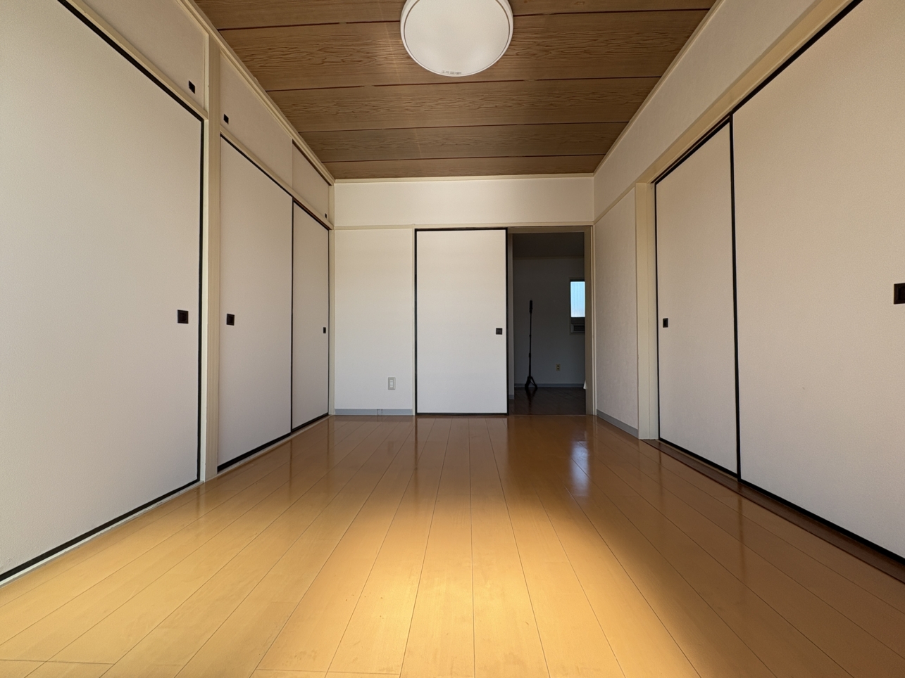 立川駅徒歩15分♪サンハイツ302号室