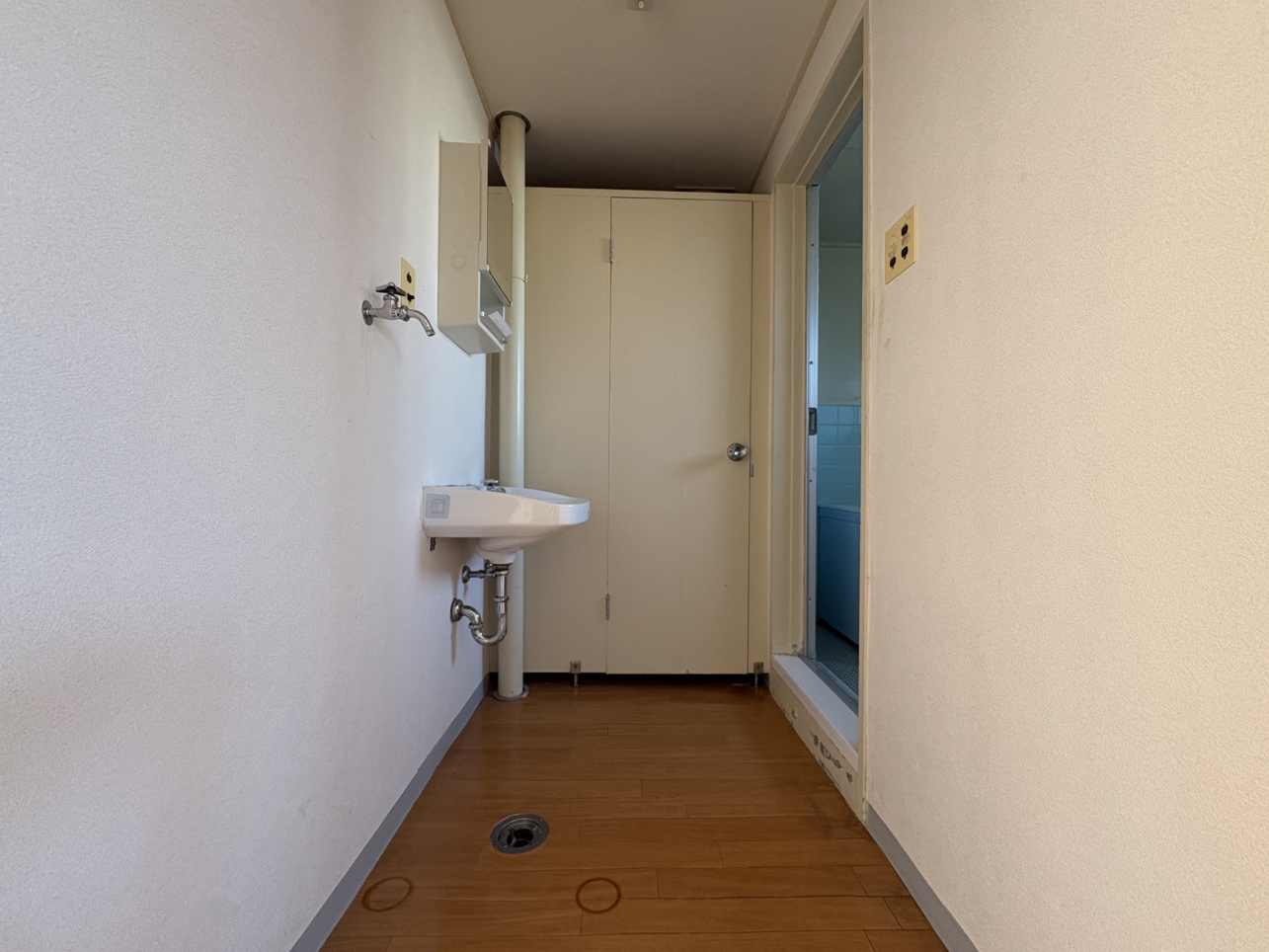 立川駅徒歩15分♪サンハイツ302号室