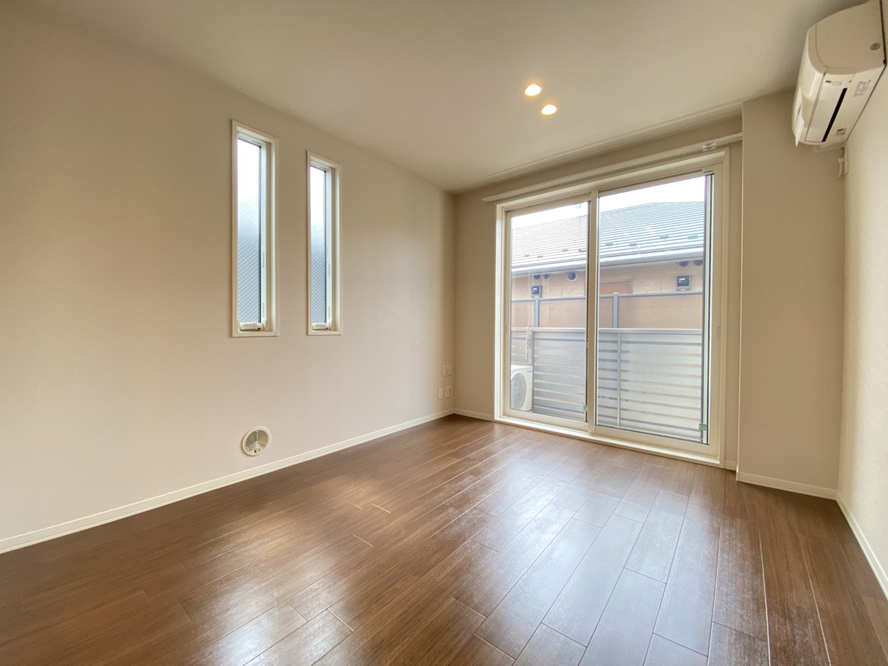 驚異の3線利用可能でいつでもどこでも外へ♪（サンパティークⅡ）