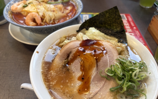 素揚げキャベツがおいしい！「きゃべとんラーメン」