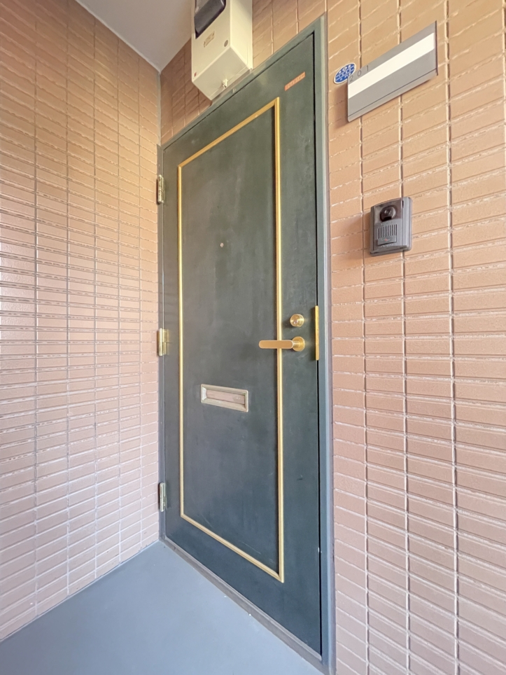南向き２階角部屋！横浜駅から徒歩圏内！　☆★ベイ・フラット★☆