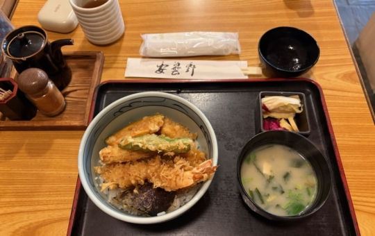 ◆千川で気軽に本格手打ちそばランチ 「安曇野」で味わう◆