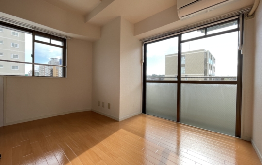 駅まで平坦で徒歩5分☆【西栄ビル】（聖蹟桜ヶ丘駅）