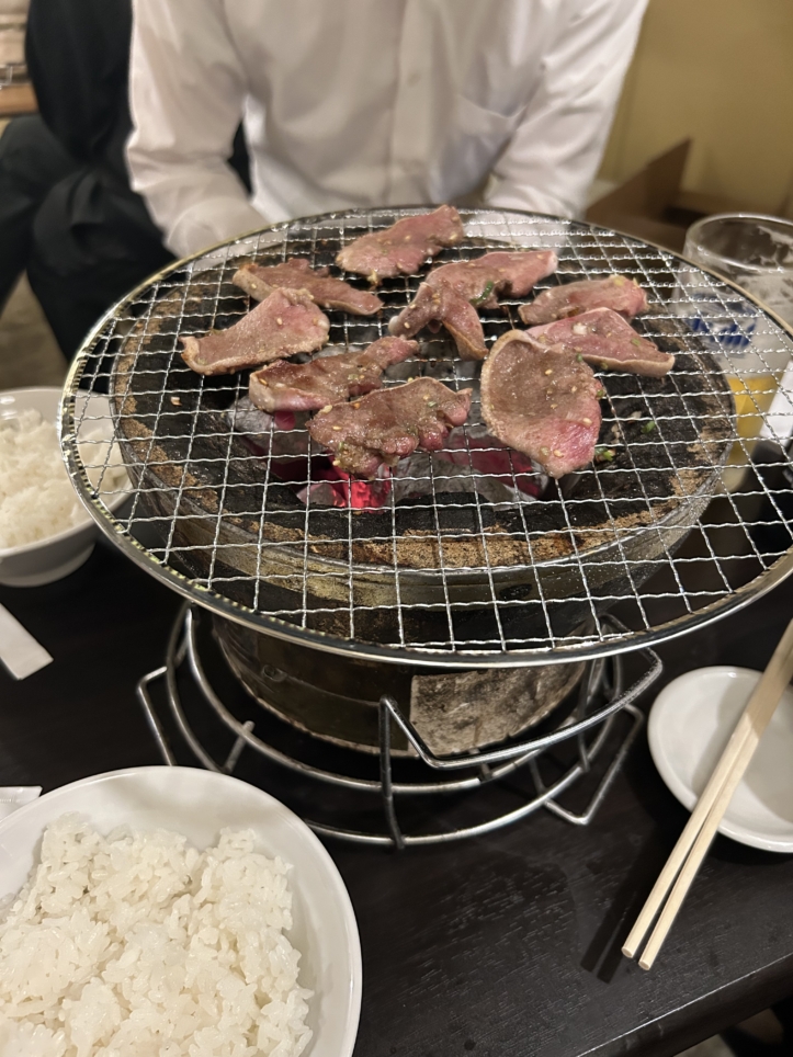 ☆炭火ホルモン　うち家☆