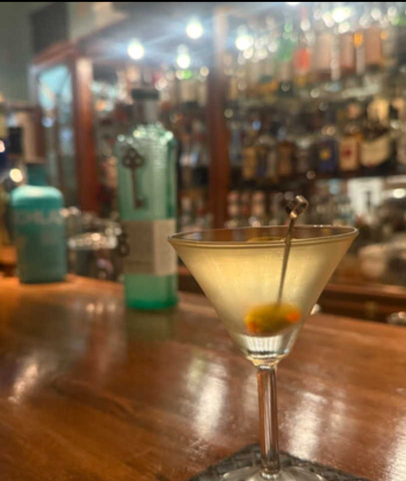 お洒落で美味しいカフェバー🍸　～Melior_Eterno（メリオール エテルノ）～