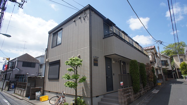2階角部屋　南向きのお部屋です☆【サクラコート】