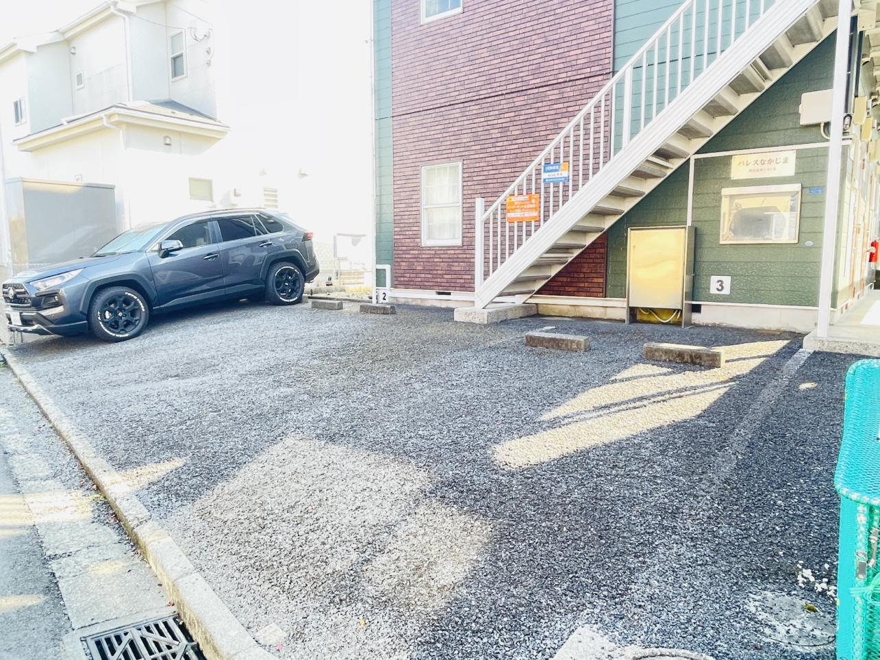 【パレスなかじま】敷地内駐車場☆敷金礼金0で初期費用が抑えられます！