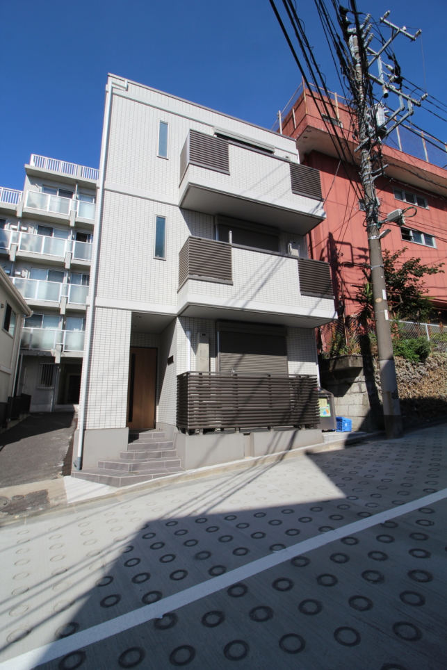 東急田園都市線梶が谷駅8分☆築浅単身向けマンション♪【ＣＬＩＦＦＳＩＤＥ梶が谷Ⅱ】