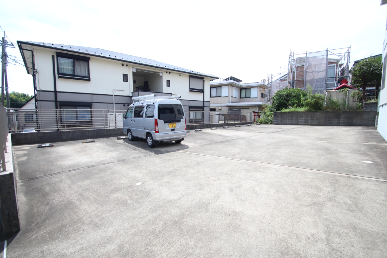 【アーバンヴィレッジⅡ】便利な二俣川駅☆敷地内駐車場完備
