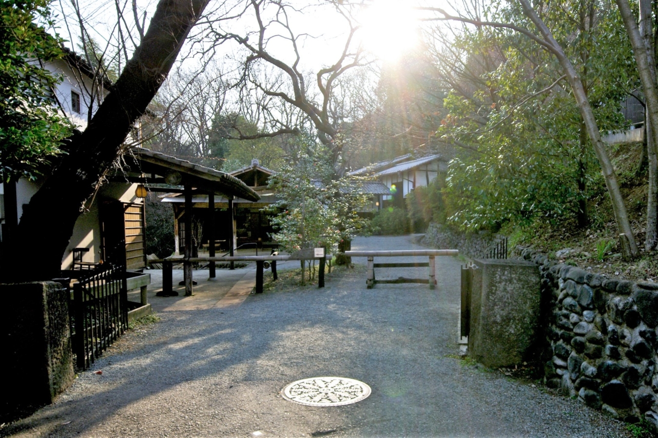 白洲次郎・正子夫妻の美学が息づく！武相荘♪