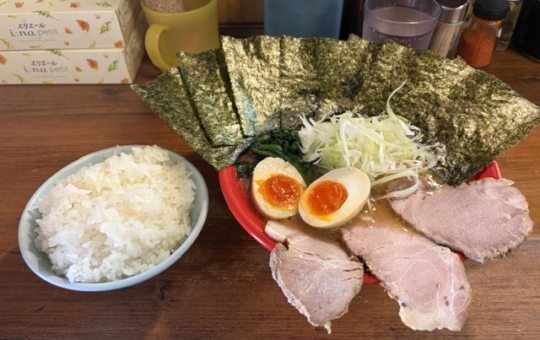 家系ラーメン 吉祥寺武蔵家 本店
