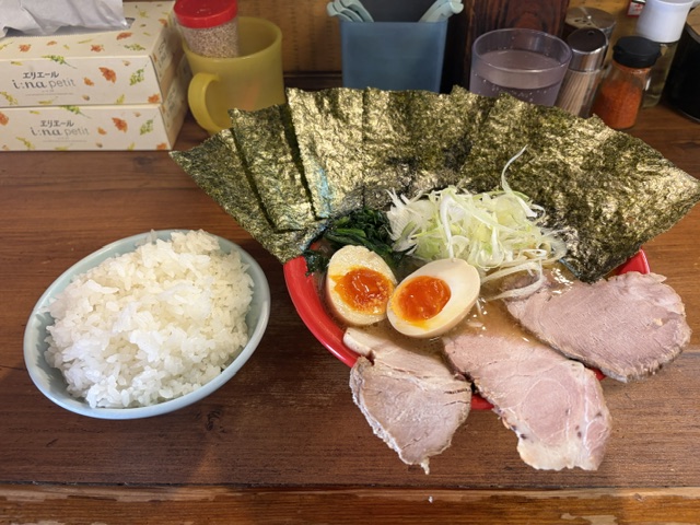 家系ラーメン 吉祥寺武蔵家 本店