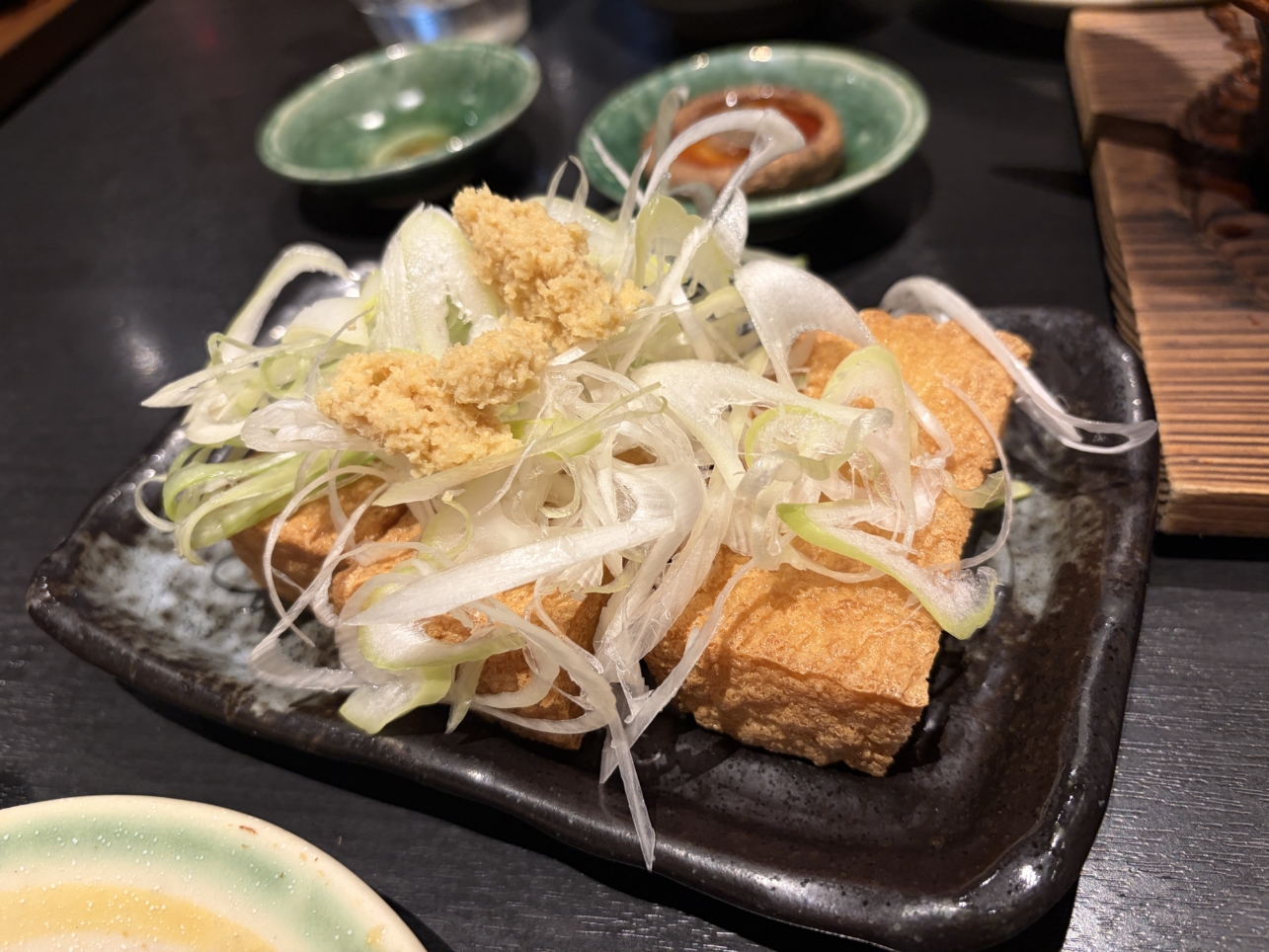 野菜がお出迎えしてる　★炭火やきとり 伝兵衛 南★