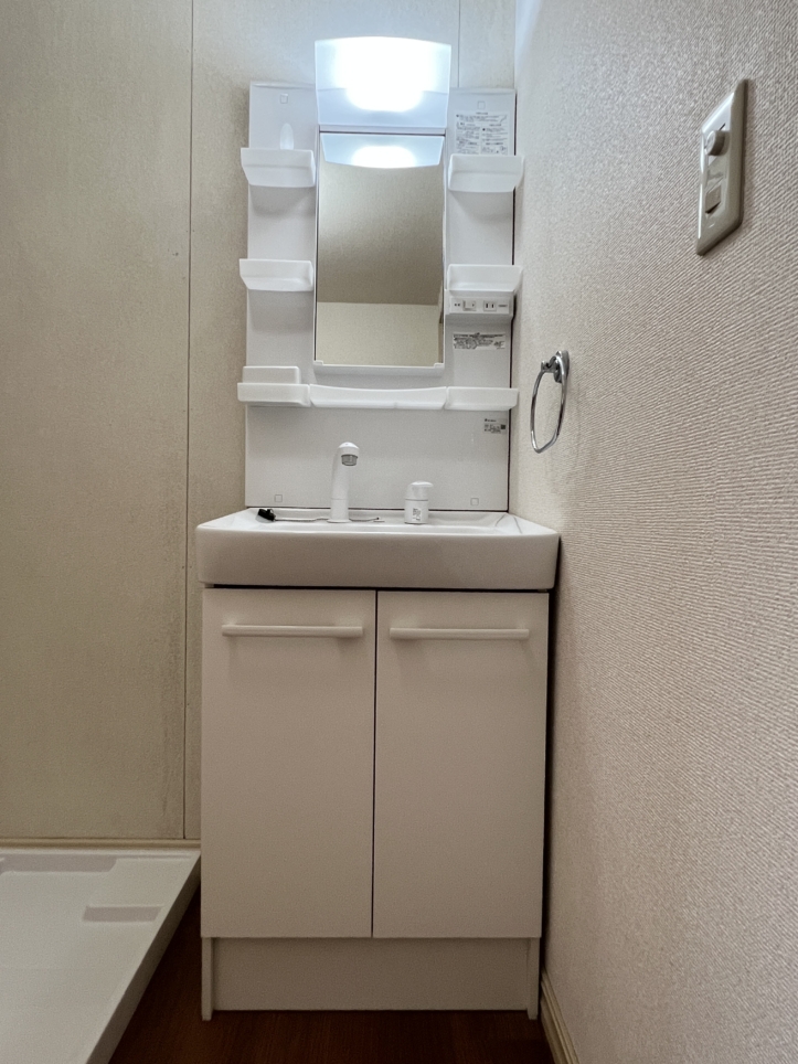 角部屋日当たり良好ファミリー物件♪【アゼリア8/中央林間】