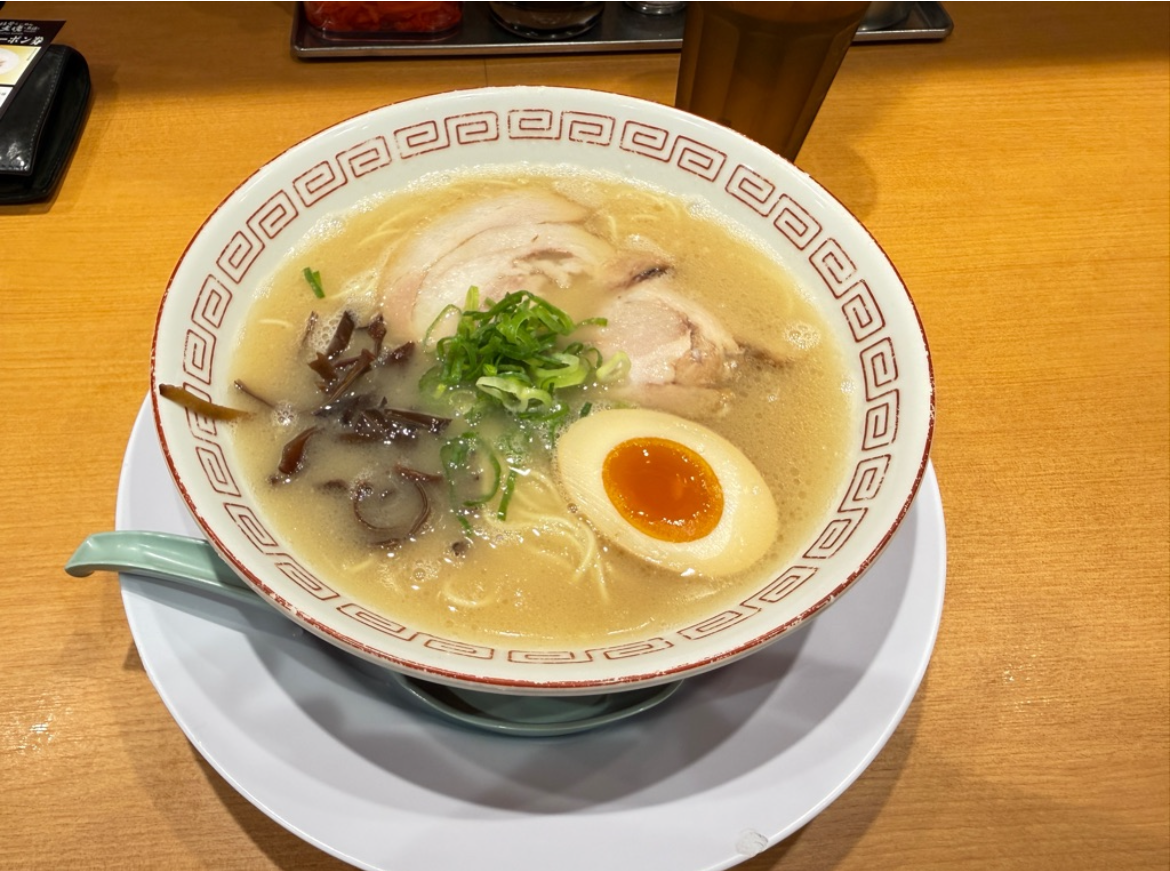 群馬のラーメンを下北で【だるま大使 無限】