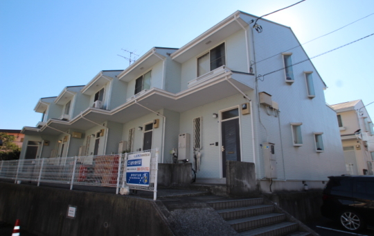 お洒落な2階建のお部屋です♪　☆★権太坂テラスハウス五番館★☆