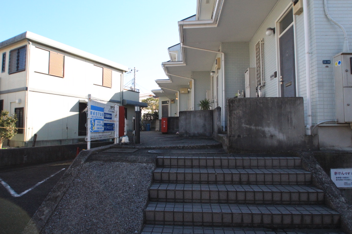 お洒落な2階建のお部屋です♪　☆★権太坂テラスハウス五番館★☆