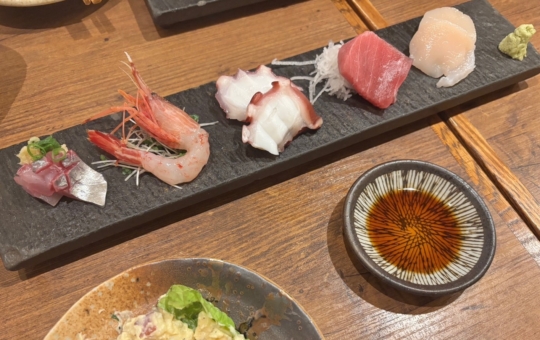 魚好きなら行くべき！とろけるような刺身に舌鼓『魚粋』