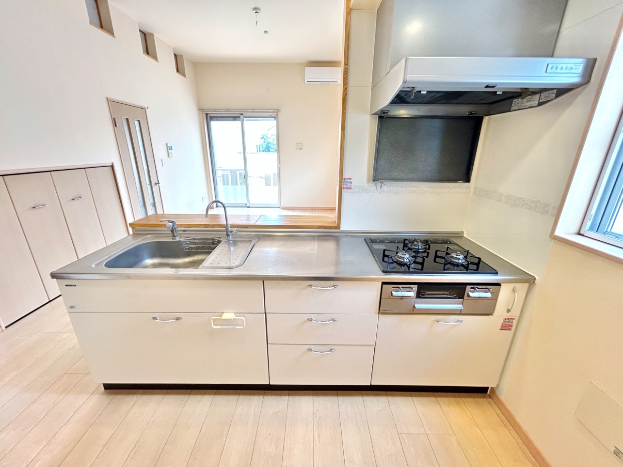 大切なペットとのびのび暮らせるオシャレな2LDK！Ａｌｉｖｉｏ　Ⅰ♪