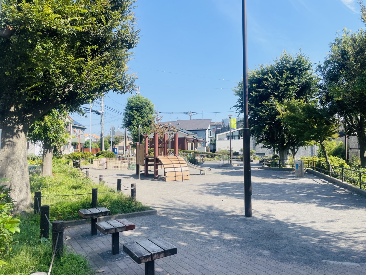 【旭区】東希望ヶ丘神明下公園