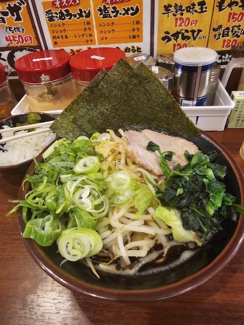 ☆明大前にある家系ラーメン屋　極味家☆