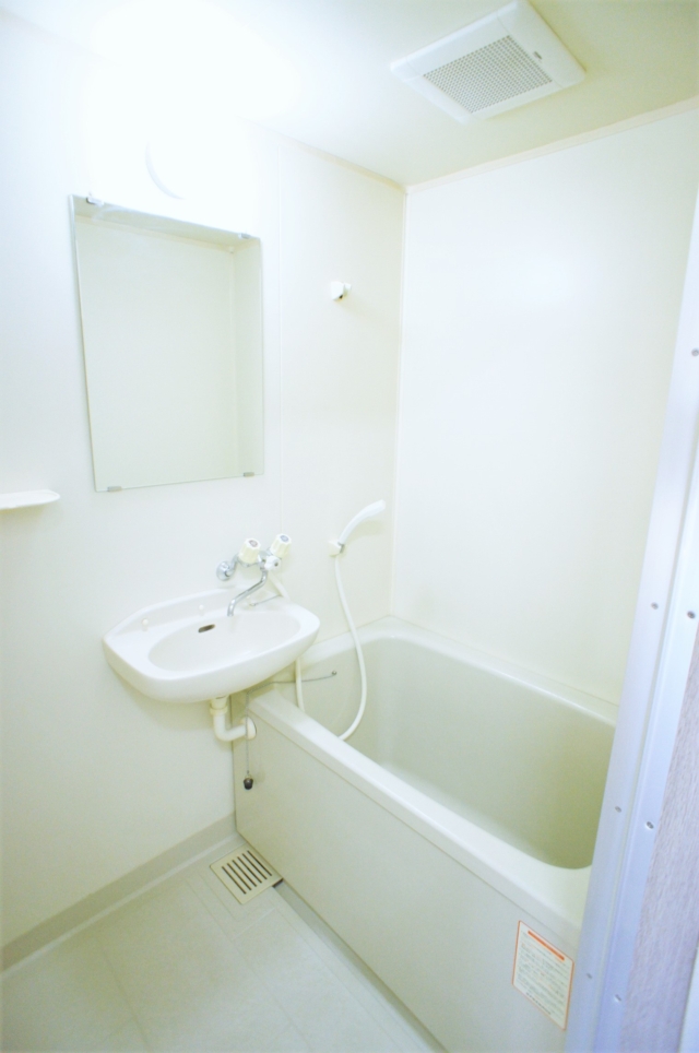 ２駅利用可×角部屋で心地よく暮らせる！ハイツメロディアス♪