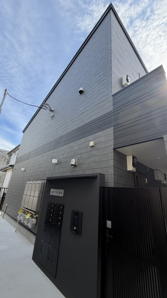東急東横線新丸子駅10分☆居室8.9帖のゆったり新築物件です！【REVIO陣屋】