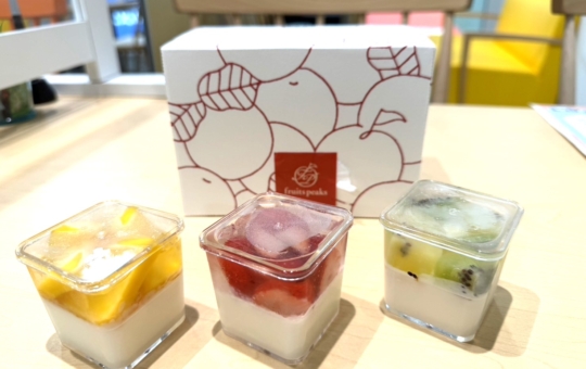 フルーツに、まごころ込めて🍓🍈！　ビーンズ登戸【fruit pesks】