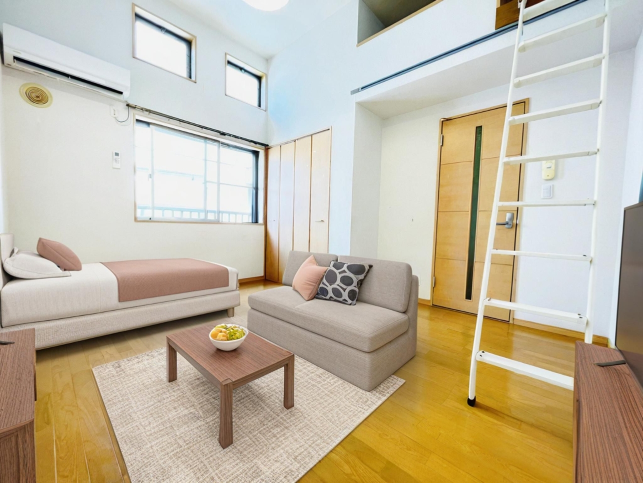 オートロック付きで安心[リヴァービューテラス]（西八王子駅）