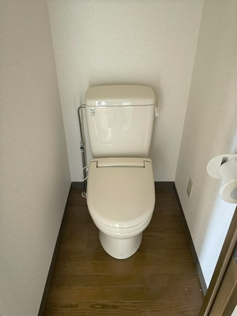 エスポアール平井  303号室