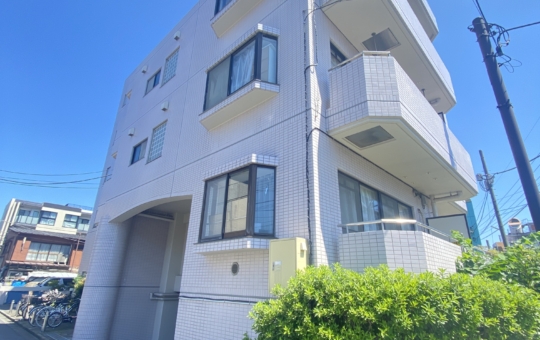 駅徒歩3分の好立地！【いづみマンション一ツ橋】