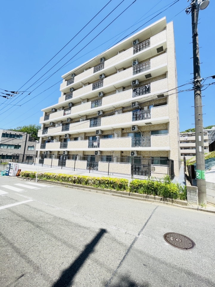 【アルカディア東戸塚】電車＆車通勤に便利！RC造マンション
