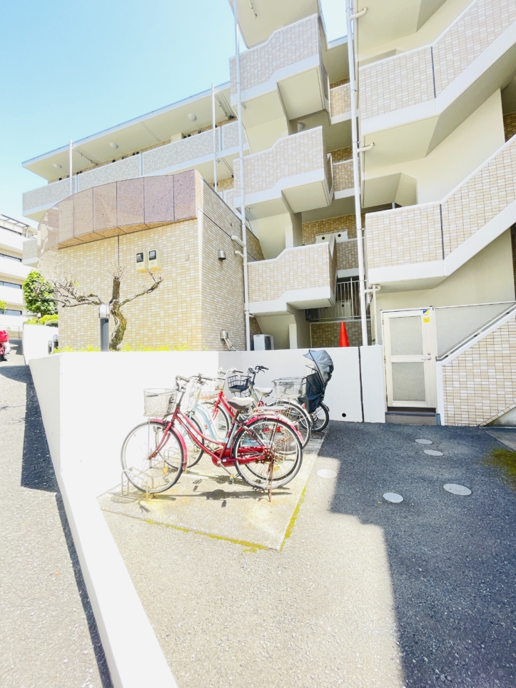 【アルカディア東戸塚】電車＆車通勤に便利！RC造マンション