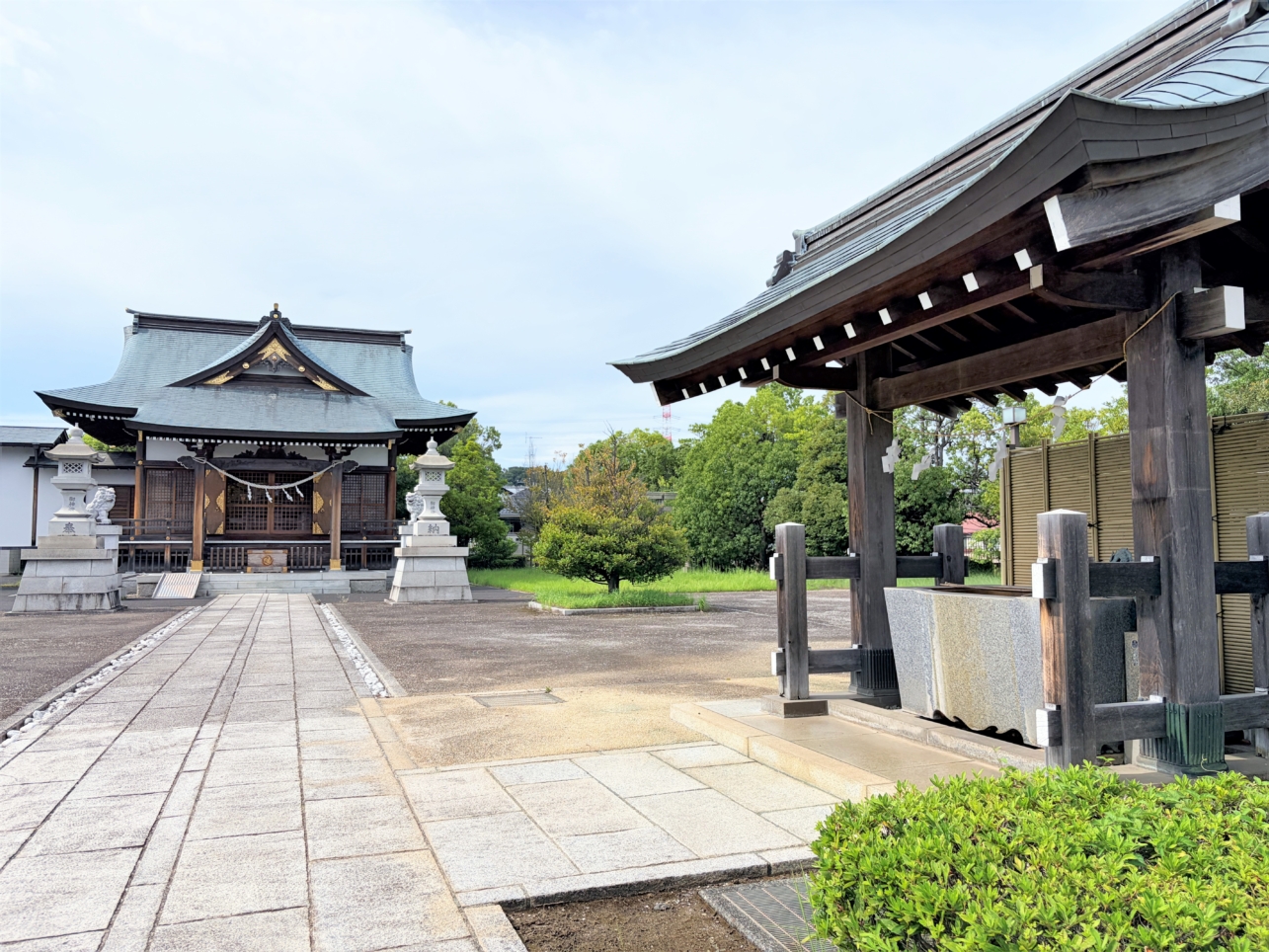 大きな空と澄んだ空気に包まれる！栗木御嶽神社♪