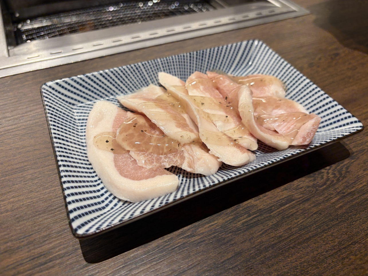 肉が飛んでくる⁉　特急レーン焼肉