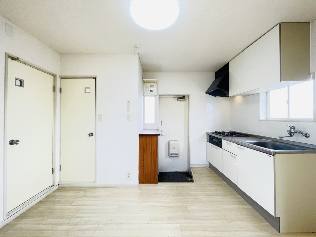 【クレセントＮ参番館】角部屋最上階☆敷地内駐車場あり