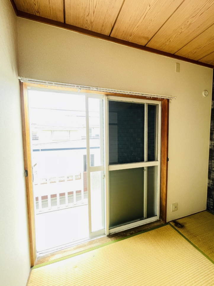 【クレセントＮ参番館】角部屋最上階☆敷地内駐車場あり
