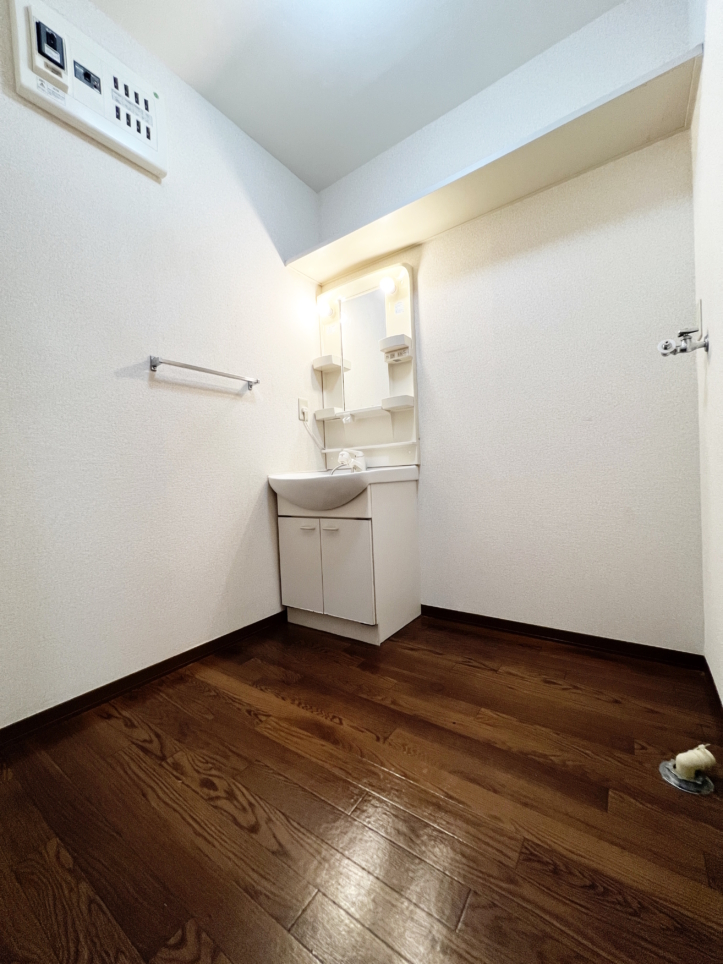 閑静な住宅街にあるファミリーマンション【サンモール御園/相模大野】