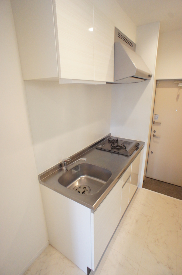 2口コンロ完備で自炊派にもおすすめのお部屋♪（オークラ・アヴィタシオン３号棟 ）