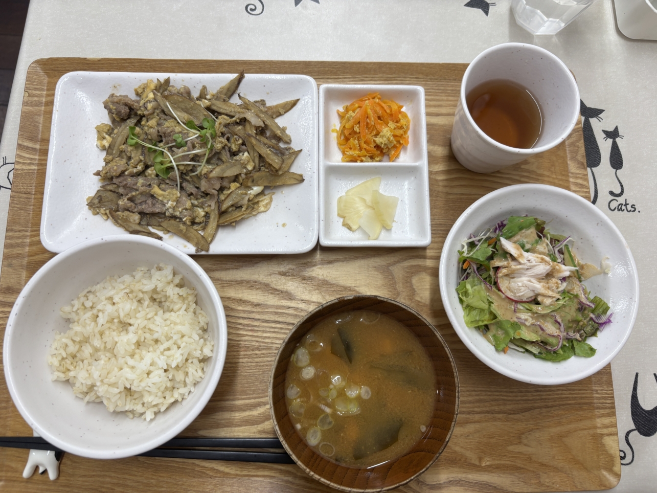 おうちで食べるようなごはん屋さん【うちごはん】