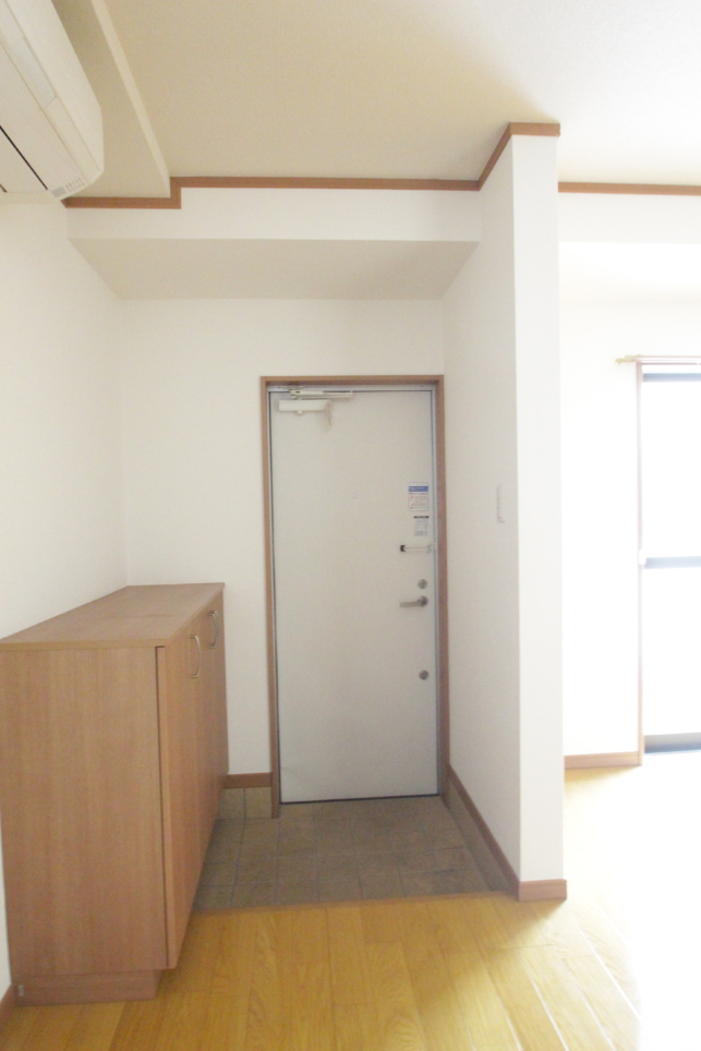 １SLDKで広々！　ダイヤモンド富士（鶴見市場）
