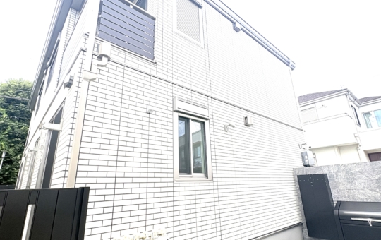 新築1LDK♪2面採光のメゾネットタイプ　☆HOLY  HAUS201号室☆