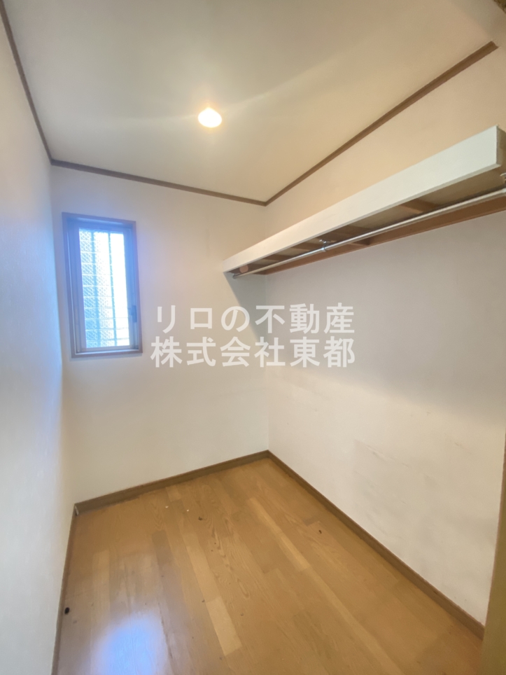 ロフトも天井高で収納もあり【当社管理物件】2LDK＋ロフト付戸建　堀ノ内１丁目戸建