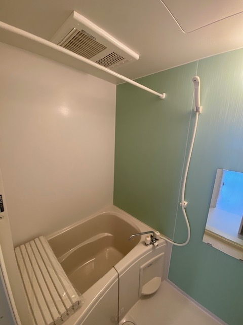 ☆北欧風の家具もマッチするお部屋☆　【ミント白鷺】