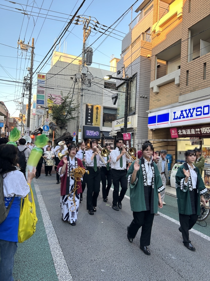 もうすぐ東京農大の収穫祭！農大通りにパレードが